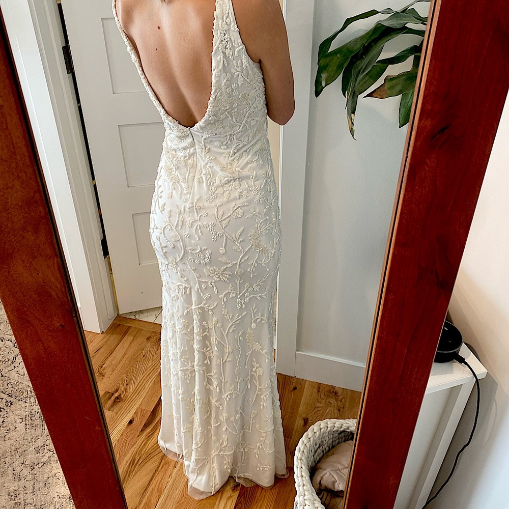 Lotus Thread New York Designer wedding dress size 4/6.